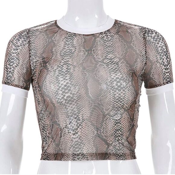 🛍NWT 🛍Women Pretty Snake Skin Shirt size S - Picture 2 of 5